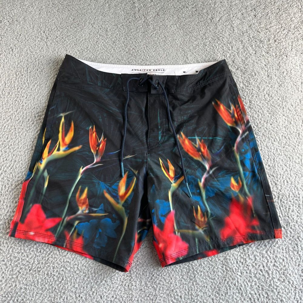 NEW American Eagle Board Shorts Mens Medium Black Red Floral Swim Trunks Hawaii